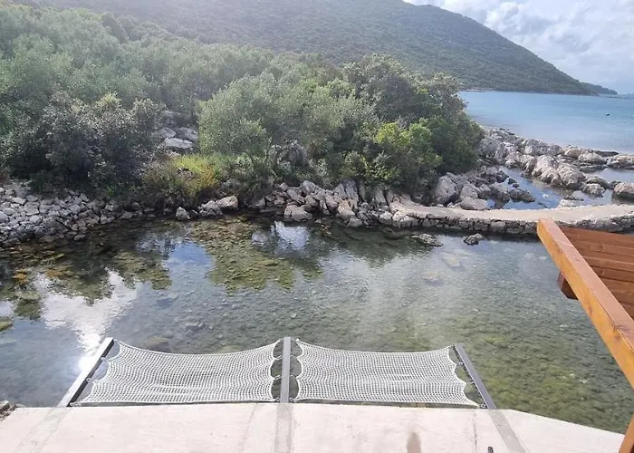 Private Villa By The Sea